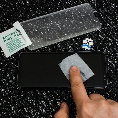 γυαλί-προστατευτικό-για-tsyal-screen-for-samsung-with-uv-lamp-set-1 Η ομάδα του Topcase.gr γνωρίζει πόσο πολύτιμο είναι το κινητό σας τηλέφωνο για εσάς. Γι' αυτό έχουμε θέσει ως στόχο μας να προσφέρουμε τη μέγιστη δυνατή ολοκληρωμένη προστασία για το τηλέφωνό σας. Γνωρίζουμε επίσης ότι όσο περισσότερο χρόνο αφήνετε χωρίς προστασία, τόσο μεγαλύτερος είναι ο κίνδυνος σπασίματος ή ζημιάς. Γι' αυτό προσπαθούμε να κάνουμε κάθε παράδοση το συντομότερο δυνατό. / Topcase, Topcase.gr, Τοπκείς, Τοπκείς 2007, Τοπ κείς, Τοπκείς.gr, Τοπκείςγρ / www.topcase.gr