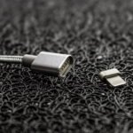 Η ομάδα του Topcase.gr γνωρίζει πόσο πολύτιμο είναι το κινητό σας τηλέφωνο για εσάς. Γι' αυτό έχουμε θέσει ως στόχο μας να προσφέρουμε τη μέγιστη δυνατή ολοκληρωμένη προστασία για το τηλέφωνό σας. Γνωρίζουμε επίσης ότι όσο περισσότερο χρόνο αφήνετε χωρίς προστασία, τόσο μεγαλύτερος είναι ο κίνδυνος σπασίματος ή ζημιάς. Γι' αυτό προσπαθούμε να κάνουμε κάθε παράδοση το συντομότερο δυνατό. / Topcase, Topcase.gr, Τοπκείς, Τοπκείς 2007, Τοπ κείς, Τοπκείς.gr, Τοπκείςγρ / www.topcase.gr