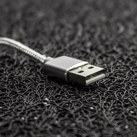 Η ομάδα του Topcase.gr γνωρίζει πόσο πολύτιμο είναι το κινητό σας τηλέφωνο για εσάς. Γι' αυτό έχουμε θέσει ως στόχο μας να προσφέρουμε τη μέγιστη δυνατή ολοκληρωμένη προστασία για το τηλέφωνό σας. Γνωρίζουμε επίσης ότι όσο περισσότερο χρόνο αφήνετε χωρίς προστασία, τόσο μεγαλύτερος είναι ο κίνδυνος σπασίματος ή ζημιάς. Γι' αυτό προσπαθούμε να κάνουμε κάθε παράδοση το συντομότερο δυνατό. / Topcase, Topcase.gr, Τοπκείς, Τοπκείς 2007, Τοπ κείς, Τοπκείς.gr, Τοπκείςγρ / www.topcase.gr