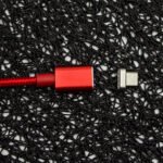 Magniten-USB-kabel-Micro-USB-1-metar-cherven-TopCase-5 Η ομάδα του Topcase.gr γνωρίζει πόσο πολύτιμο είναι το κινητό σας τηλέφωνο για εσάς. Γι' αυτό έχουμε θέσει ως στόχο μας να προσφέρουμε τη μέγιστη δυνατή ολοκληρωμένη προστασία για το τηλέφωνό σας. Γνωρίζουμε επίσης ότι όσο περισσότερο χρόνο αφήνετε χωρίς προστασία, τόσο μεγαλύτερος είναι ο κίνδυνος σπασίματος ή ζημιάς. Γι' αυτό προσπαθούμε να κάνουμε κάθε παράδοση το συντομότερο δυνατό. / Topcase, Topcase.gr, Τοπκείς, Τοπκείς 2007, Τοπ κείς, Τοπκείς.gr, Τοπκείςγρ / www.topcase.gr