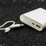 prevosima-bateriya-xiaomi-mi-10400-mah-srebarna-topcase-2 Η ομάδα του Topcase.gr γνωρίζει πόσο πολύτιμο είναι το κινητό σας τηλέφωνο για εσάς. Γι' αυτό έχουμε θέσει ως στόχο μας να προσφέρουμε τη μέγιστη δυνατή ολοκληρωμένη προστασία για το τηλέφωνό σας. Γνωρίζουμε επίσης ότι όσο περισσότερο χρόνο αφήνετε χωρίς προστασία, τόσο μεγαλύτερος είναι ο κίνδυνος σπασίματος ή ζημιάς. Γι' αυτό προσπαθούμε να κάνουμε κάθε παράδοση το συντομότερο δυνατό. / Topcase, Topcase.gr, Τοπκείς, Τοπκείς 2007, Τοπ κείς, Τοπκείς.gr, Τοπκείςγρ / www.topcase.gr