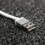 usb-kabel-type-c-pleten-1-metar-byal-topcase-3 Η ομάδα του Topcase.gr γνωρίζει πόσο πολύτιμο είναι το κινητό σας τηλέφωνο για εσάς. Γι' αυτό έχουμε θέσει ως στόχο μας να προσφέρουμε τη μέγιστη δυνατή ολοκληρωμένη προστασία για το τηλέφωνό σας. Γνωρίζουμε επίσης ότι όσο περισσότερο χρόνο αφήνετε χωρίς προστασία, τόσο μεγαλύτερος είναι ο κίνδυνος σπασίματος ή ζημιάς. Γι' αυτό προσπαθούμε να κάνουμε κάθε παράδοση το συντομότερο δυνατό. / Topcase, Topcase.gr, Τοπκείς, Τοπκείς 2007, Τοπ κείς, Τοπκείς.gr, Τοπκείςγρ / www.topcase.gr