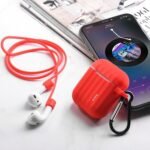 Θήκη σιλικόνης για AirPods 1/2 HOCO WB10 - RED 5 Η ομάδα του Topcase.gr γνωρίζει πόσο πολύτιμο είναι για εσάς το κινητό σας τηλέφωνο. Γι’ αυτόν τον λόγο έχουμε θέσει ως στόχο μας να προσφέρουμε τη μέγιστη δυνατή ολοκληρωμένη προστασία για το τηλέφωνό σας. Γνωρίζουμε επίσης ότι όσο περισσότερο χρόνο παραμένετε χωρίς προστασία, τόσο αυξάνεται ο κίνδυνος για θραύση ή ζημιά. Για αυτόν ακριβώς τον λόγο προσπαθούμε να πραγματοποιούμε κάθε παράδοση στον συντομότερο δυνατό χρόνο. / Topcase, Topcase.gr, Τοπκέις, Τοπκέις 2007, Τοπ κέις, Τοπκέις.gr, Τοπκέιςγρ / www.topcase.gr