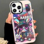 Θήκη σιλικόνης Steampunk Rabbit για iPhone 13 Pro Max 1 Η ομάδα του Topcase.gr γνωρίζει πόσο πολύτιμο είναι το κινητό σας τηλέφωνο για εσάς. Γι' αυτό έχουμε θέσει ως στόχο μας να προσφέρουμε τη μέγιστη δυνατή ολοκληρωμένη προστασία για το τηλέφωνό σας. Γνωρίζουμε επίσης ότι όσο περισσότερο χρόνο αφήνετε χωρίς προστασία, τόσο μεγαλύτερος είναι ο κίνδυνος σπασίματος ή ζημιάς. Γι' αυτό προσπαθούμε να κάνουμε κάθε παράδοση το συντομότερο δυνατό. / Topcase, Topcase.gr, Τοπκείς, Τοπκείς 2007, Τοπ κείς, Τοπκείς.gr, Τοπκείςγρ / www.topcase.gr