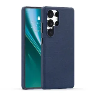 Στην Topcase, γνωρίζουμε ότι το smartphone σας αποτελεί αναπόσπαστο κομμάτι της καθημερινότητάς σας και αξίζει αξιόπιστη προστασία από την πρώτη κιόλας μέρα. Γι' αυτό επιλέγουμε προσεκτικά κάθε προϊόν στον κατάλογό μας για να σας προσφέρουμε ποιοτικές θήκες, προστατευτικά και αξεσουάρ που συνδυάζουν ασφάλεια, στυλ και άνεση. Η γρήγορη εξυπηρέτηση είναι εξίσου σημαντική για εμάς. Προσπαθούμε να επεξεργαζόμαστε και να αποστέλλουμε κάθε παραγγελία το συντομότερο δυνατό, ώστε η συσκευή σας να λαμβάνει την απαραίτητη προστασία χωρίς περιττή αναμονή. Επειδή πιστεύουμε ότι η ηρεμία ξεκινά με ένα καλά προστατευμένο τηλέφωνο.