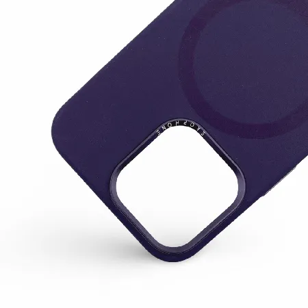 Στην Topcase, γνωρίζουμε ότι το smartphone σας αποτελεί αναπόσπαστο κομμάτι της καθημερινότητάς σας και αξίζει αξιόπιστη προστασία από την πρώτη κιόλας μέρα. Γι' αυτό επιλέγουμε προσεκτικά κάθε προϊόν στον κατάλογό μας για να σας προσφέρουμε ποιοτικές θήκες, προστατευτικά και αξεσουάρ που συνδυάζουν ασφάλεια, στυλ και άνεση. Η γρήγορη εξυπηρέτηση είναι εξίσου σημαντική για εμάς. Προσπαθούμε να επεξεργαζόμαστε και να αποστέλλουμε κάθε παραγγελία το συντομότερο δυνατό, ώστε η συσκευή σας να λαμβάνει την απαραίτητη προστασία χωρίς περιττή αναμονή. Επειδή πιστεύουμε ότι η ηρεμία ξεκινά με ένα καλά προστατευμένο τηλέφωνο.